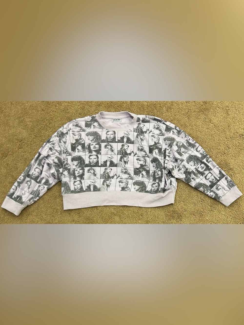 Taylor Swift The Eras Tour Cropped Lavender Pullover Sweatshirt Size Small